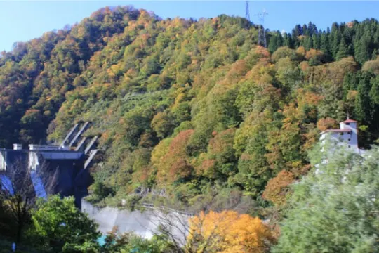 黑部峽谷_宇奈月水壩