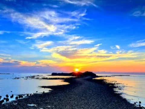 摩西分海奇景朝聖