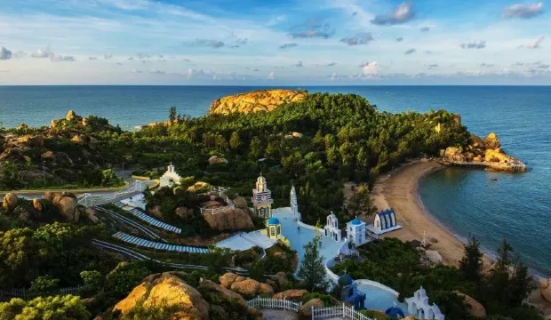 那琴半島地質海洋公園