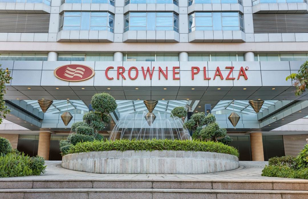 中山永安新城皇冠假日酒店