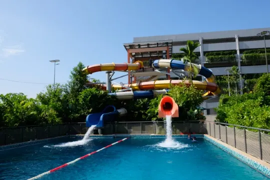 全新水上樂園 Gamuda Cove SplashMania