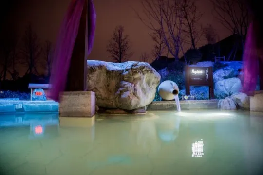 嘉善雲瀾灣泓璟四季酒店