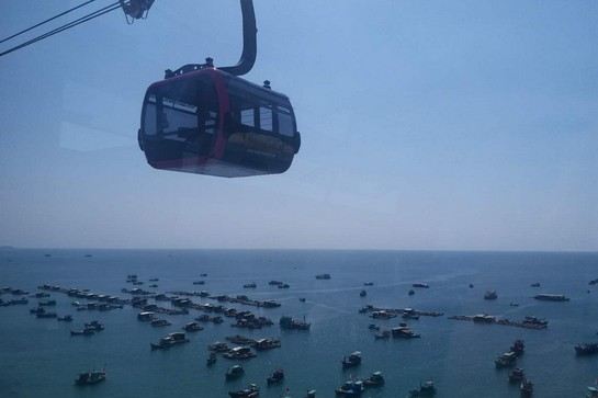 全球最長跨海纜車