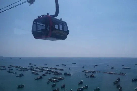 全球最長跨海纜車