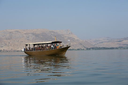 加利利湖-仿古遊湖之旅