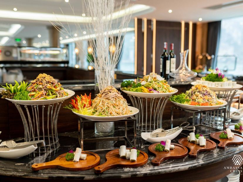 Ambassador Cruise 餐廳精緻自助餐