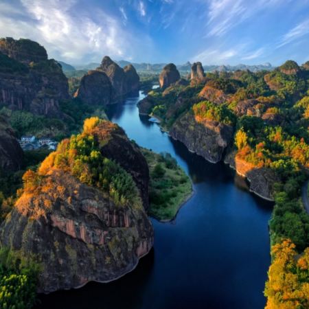 尋夢江西 5天純玩高鐵團  三清山(包全新索道往返)+龍虎山(瀘溪河漂流+觀看升棺表演)、篁嶺(包往返索道)、婺源千年古縣城弦高古城、月亮灣竹筏漂流+下午茶