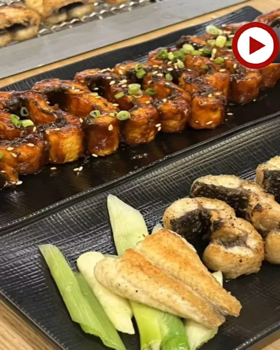 釜山地道韓食6天之旅  ※【BlueRibbon推介餐廳】風川灣烤鰻魚;活鮑魚海鮮辛辣麵+韓式海膽一口紫菜飯捲;海鮮烤貝料理;機張名物:松葉蟹料理;【藍絲帶認證食府】釜山豬手料理