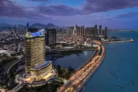 廈門集美海景皇冠假日酒店