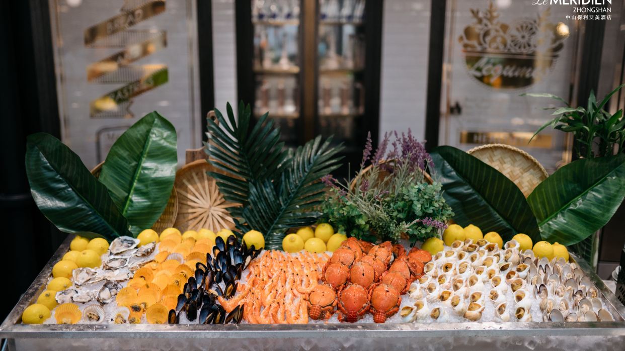 酒店海鮮自助晚餐