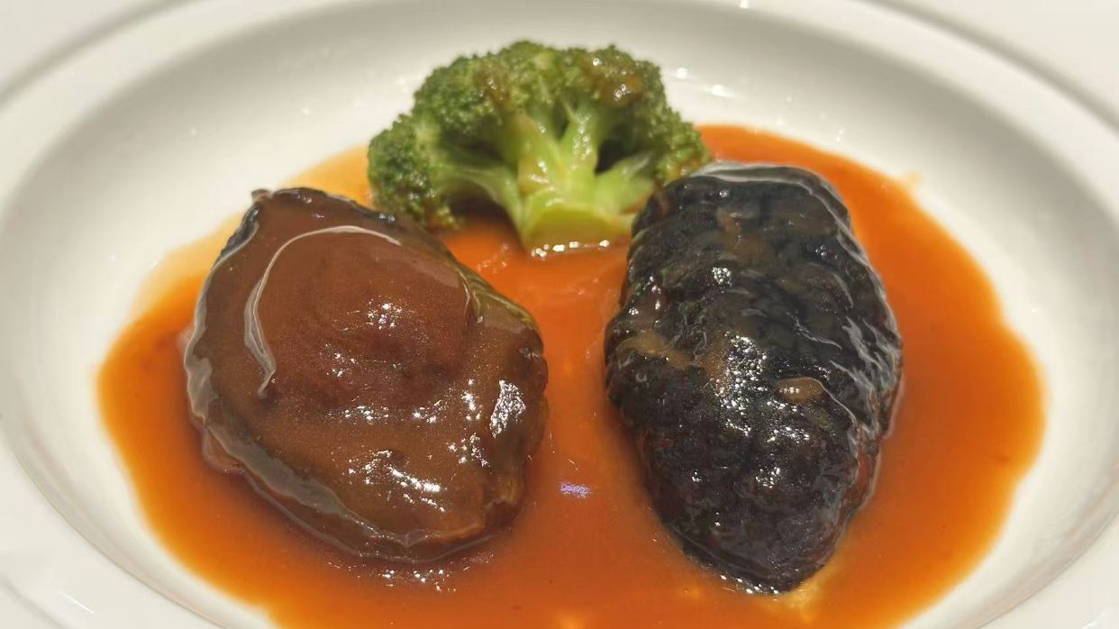 鮑‧參‧翅‧肚．四重湊