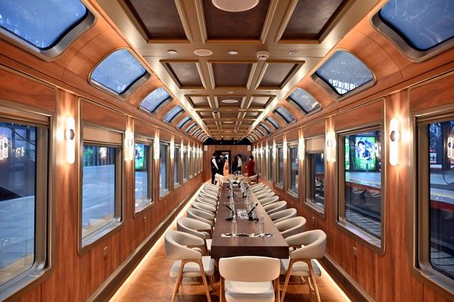 伊春號專列~多功能車廂