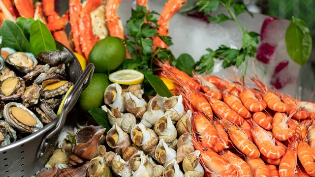 酒店環球海鮮自助晚餐