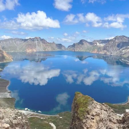 【皇牌】哈爾濱、大連8天純玩之旅 關東第一名山~長白山(北坡)、王朝聖地溫泉、雪絨花馴鹿園、親手採挖長白山人參、伏爾加莊園、冰雪大世界夢幻冰雪館、東北虎林園、松花江纜車、朝鮮族古村落、東方威尼斯水城