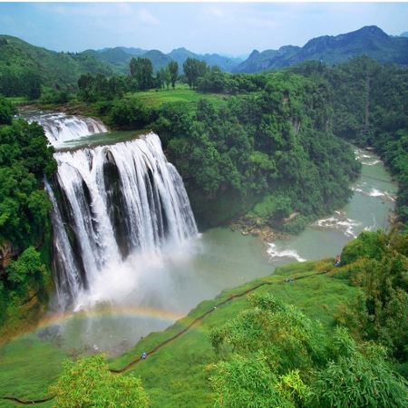 【4鑽】※ 貴州深度遊※  貴州深度遊世界遺產7天高鐵團 2大世界自然遺產：荔波小七孔、武陵之巔~梵淨山、亞洲第一大瀑布~黃果樹大瀑布、西江千戶苗寨、黔靈山、青岩古鎮、貴陽地標甲秀樓夜景