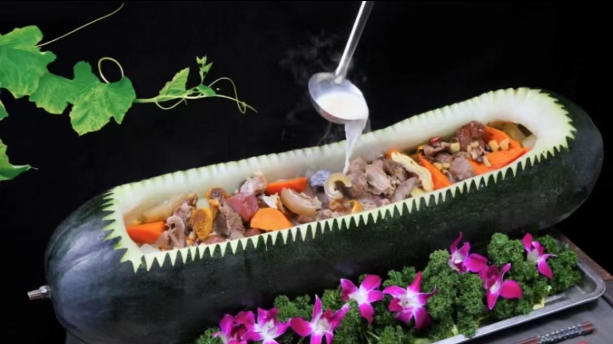 馳名廣州首創海皇冬瓜船