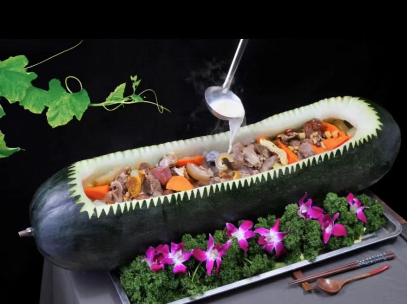 馳名廣州首創海皇冬瓜船