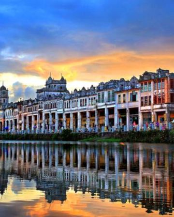 《深度暢遊‧赤坎古鎮旅遊度假區》 暢遊古城、 國粹競技「獅王爭霸」品嚐【荔枝柴燒鵝~古鎮名菜宴】【鮑片七彩杏花雞~新會陳皮宴】江門美食純玩2天團