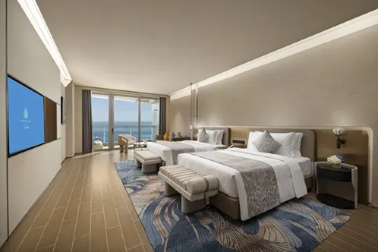 海南三正月酒店