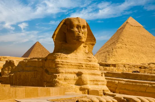 獅身人面像及金字塔