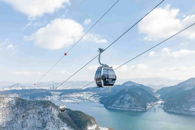 春川三岳山湖水纜車