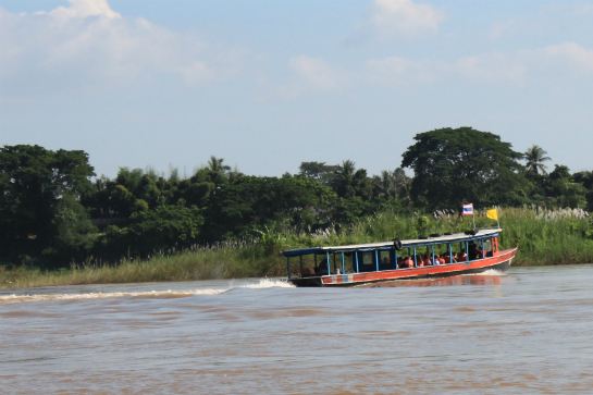 金三角～包乘長尾船遊湄公河