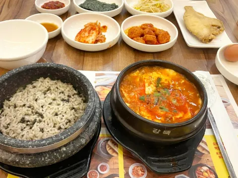 韓式嫩豆腐料理