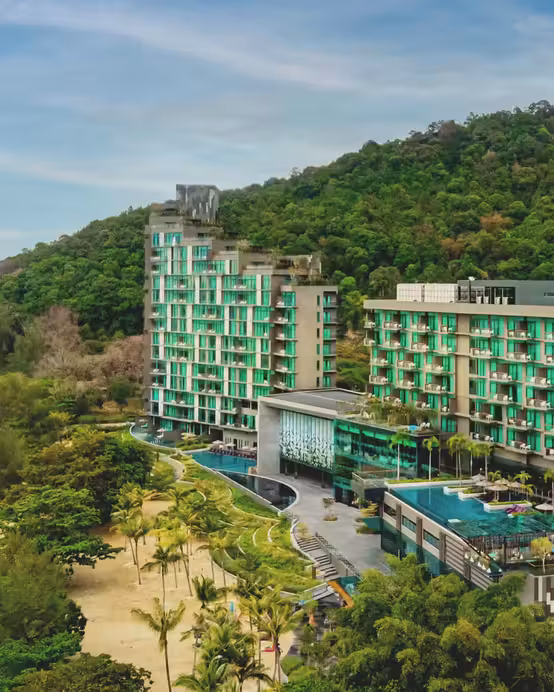 檳城+怡保+吉隆坡5天美食觀光之旅 ※《保證2晚‧Banyan Tree酒店集團旗下品牌》五星級 檳城Angsana Teluk Bahang、新源隆原木咖啡館、檳城山、特色壁畫彩繪街