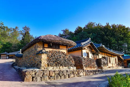 百年韓屋旺谷古村