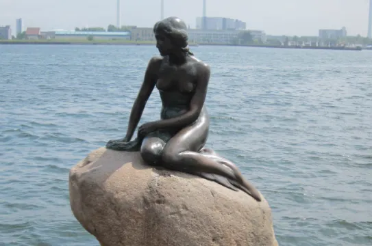 美人魚像
