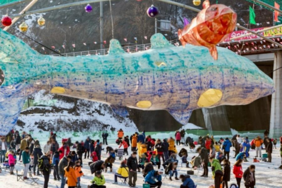 洪川+首爾 6天冬日滑雪之旅※北漢江大成里鱒魚慶典~鱒魚冰釣體驗【Sono Belle Vivaldi Park+冬日滑雪+觀光纜車】、士多啤梨園、愛寶樂園Everland、南怡島
