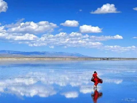 直航敦煌 絕美青海、甘肅 壯麗風光8天之旅  天空之鏡~茶卡鹽湖(安排航拍)、青海湖、大柴旦翡翠湖、嗚沙山月牙泉(騎駱駝體驗)、塔爾寺、嘉峪關、莫高窟【保證參觀8個洞窟】、大佛寺