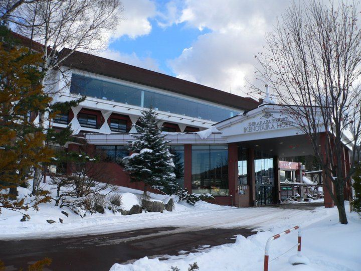 白樺湖池平溫泉滑雪度假酒店