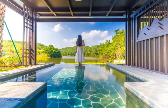 悅天下溫泉酒店