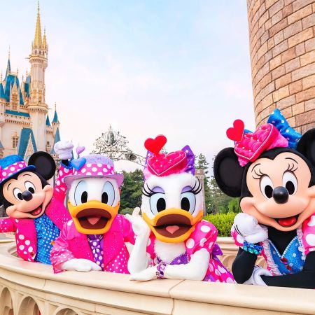 東京迪士尼、河口湖 冬日6天樂園美景之旅    東京迪士尼樂園/迪士尼海洋~全日任玩套票、Sanrio Puroland (與HelloKitty等人氣卡通人物拍照)