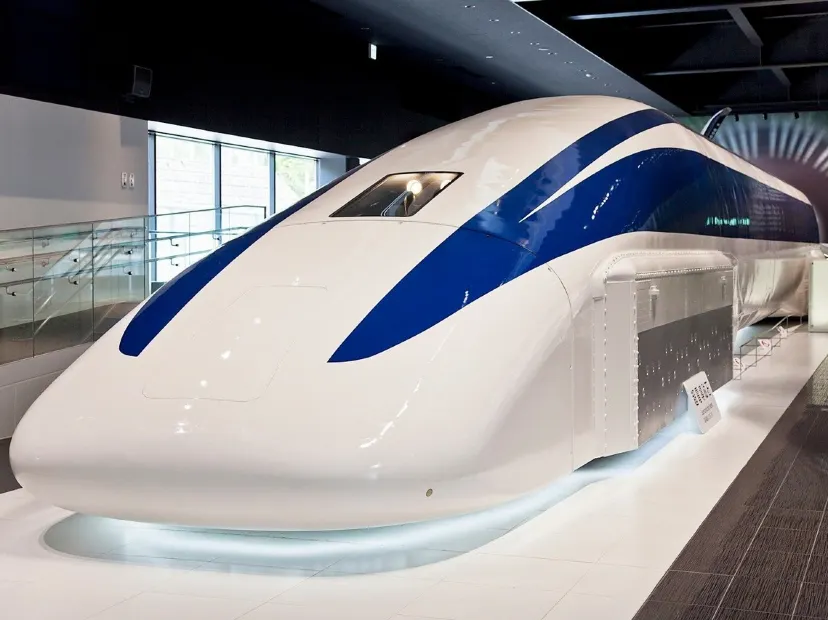 山梨縣磁浮列車見學中心