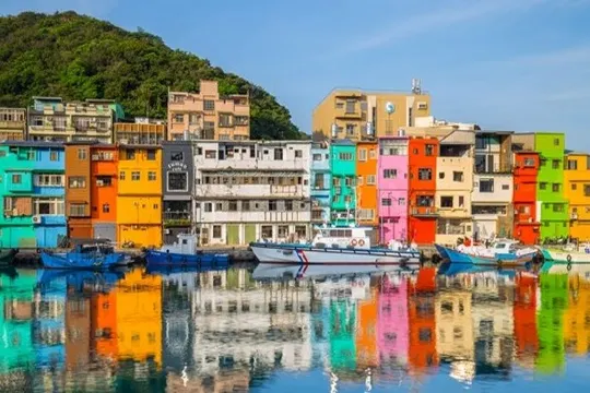 正濱漁港彩色屋