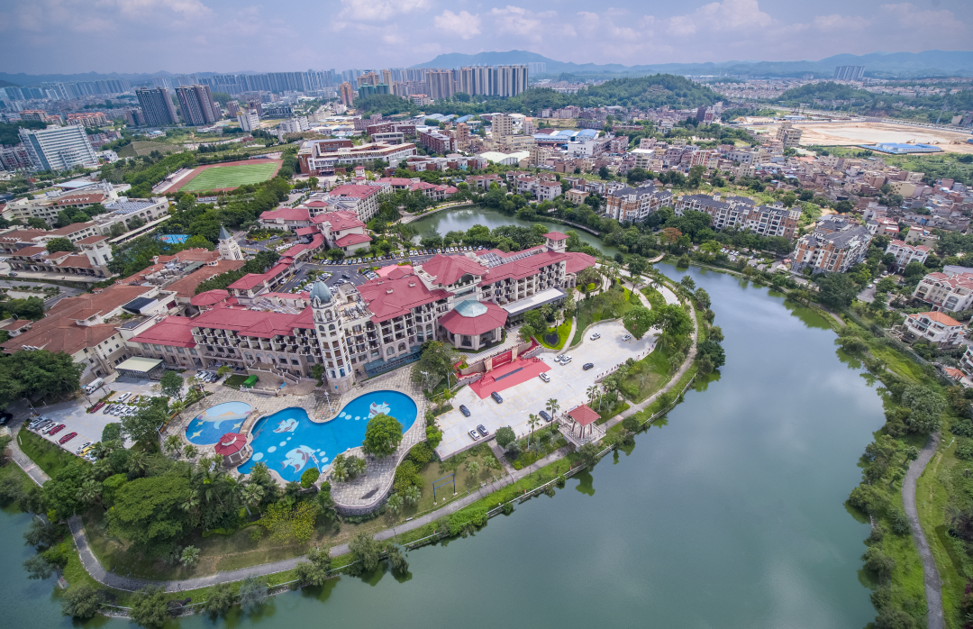 鶴山東古玥湖酒店