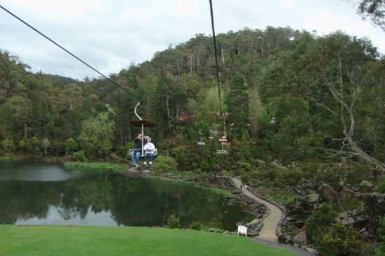 卡德奈特峽谷-單軌吊椅