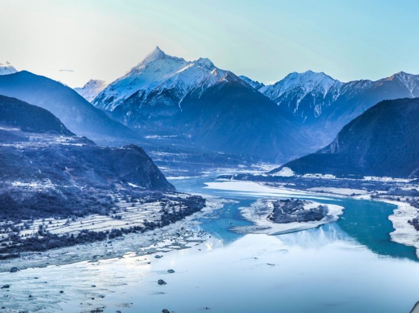 雅魯藏布江大峽谷