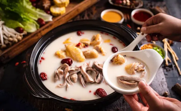 秋冬滋補藥膳豬肚雞宴