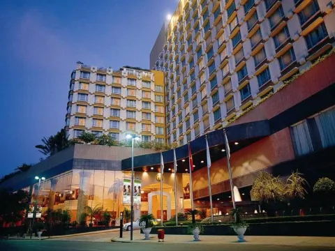 New World Hotel