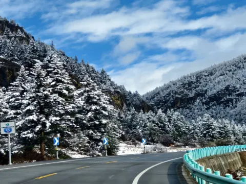 四姑娘山雙橋溝