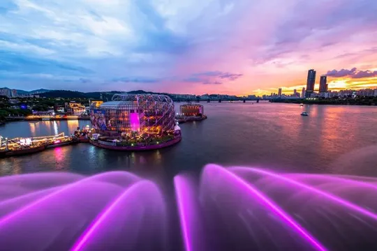 夜遊盤浦大橋月光彩虹噴泉