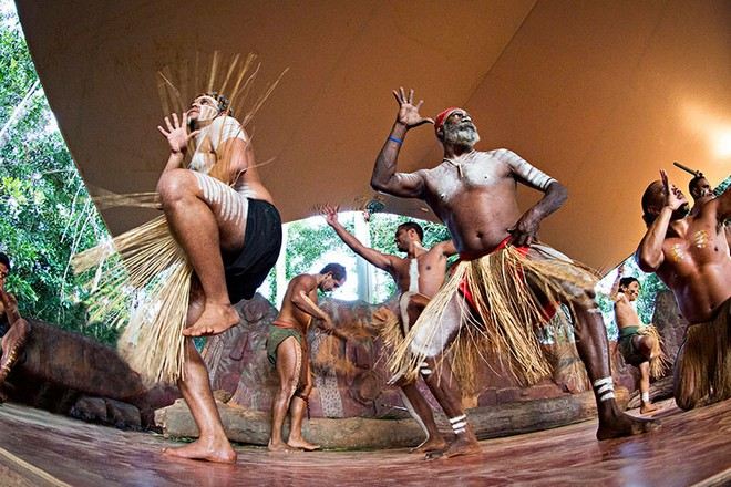 熱帶雨林區 民族表演