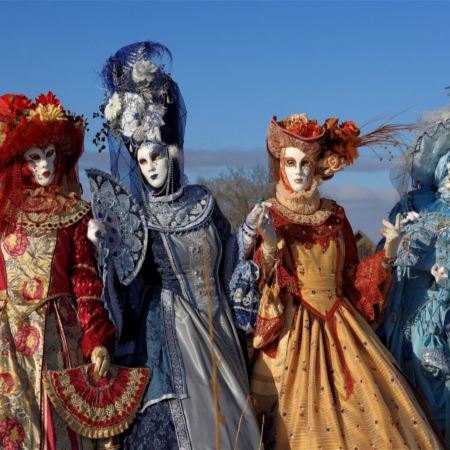 【魅影威尼斯．面具節狂歡】13天團   意大利+瑞士雙國經典意大利(「世界文化遺產~五漁村」、面具工作坊體驗)、瑞士( 少女峰)《只辦1團：2026年2月 7日》