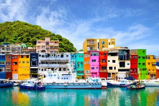 正濱漁港彩色街屋