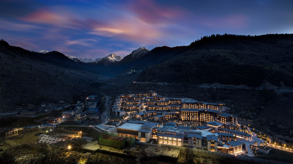 國際品牌九寨魯能希爾頓酒店Hilton