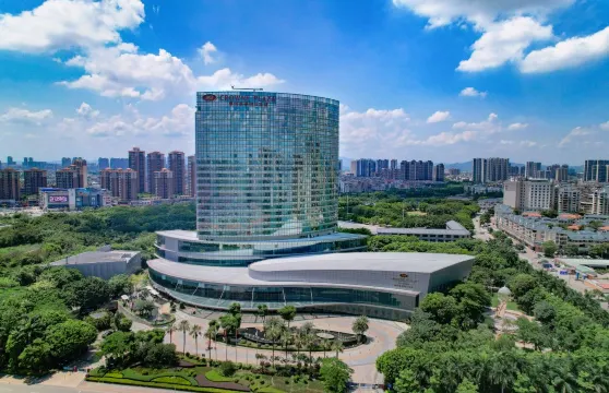 惠州皇冠假日酒店