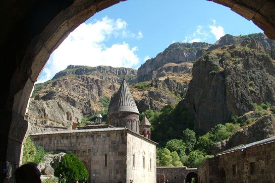 加爾尼希臘神殿